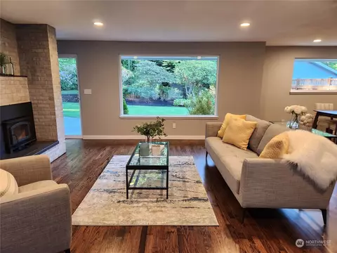 Living - 8498 Talbot Rd, Edmonds, WA 98026 photo 1 of 7