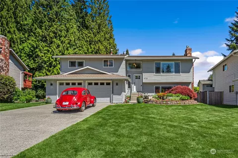 5723 141st Pl SE, Everett, WA 98208