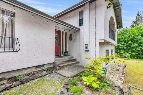 12716 Wright Bliss Rd NW, Gig Harbor, WA 98329