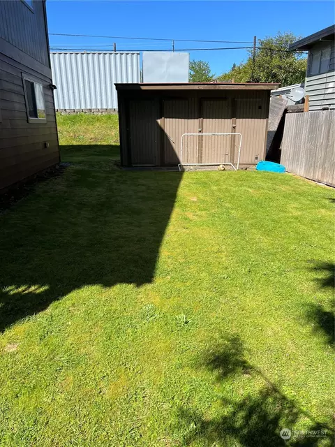 2421 62nd St SE, Everett, WA 98203 photo 5