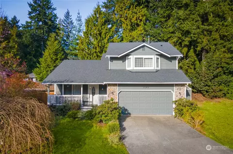 7549 Carnival Pl NW, Bremerton, WA 98311