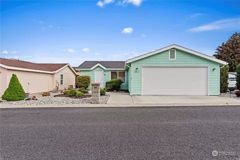 1231 Gallers St, Wenatchee, WA 98801