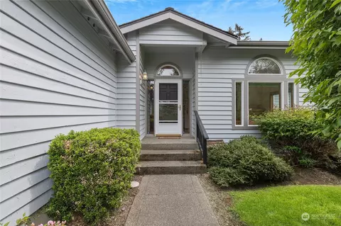 2005 61st Ave NW, Gig Harbor, WA 98335
