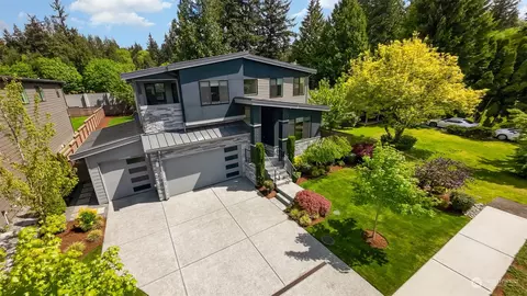 5710 114th Ave NE, Kirkland, WA 98033