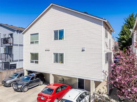 1135 N 93rd St, Seattle, WA 98103