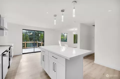 17510 69th Pl W, Edmonds, WA 98026 photo 10