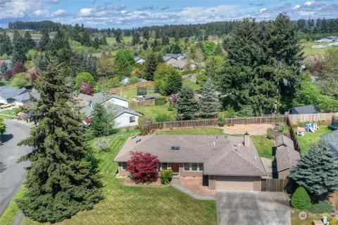 4017 Indian Summer Dr SE, Olympia, WA 98513
