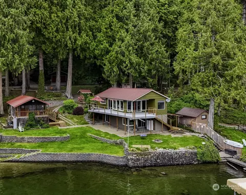 1046 Taku Dr, Sedro Woolley, WA 98284