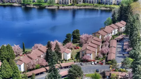 1018 S 312th St #516, Federal Way, WA 98003