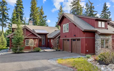 82 Cake Box Ln, Cle Elum, WA 98922