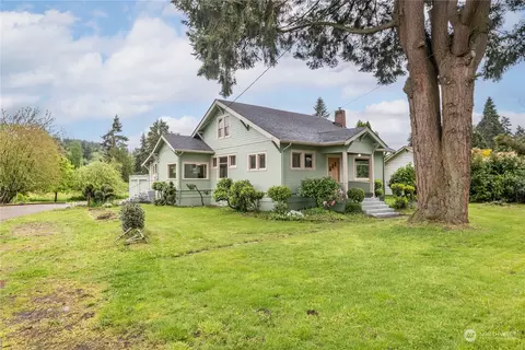 2006 N Pacific Ave, Kelso, WA 98626