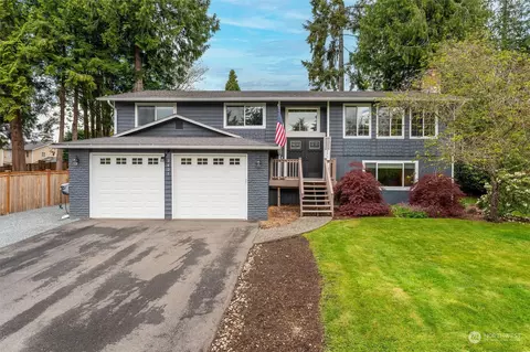 2421 186th Pl SE, Bothell, WA 98012