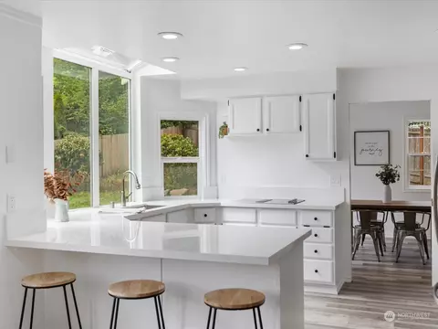 Kitchen - 22626 8th Dr SE, Bothell, WA 98021 photo 1 of 3