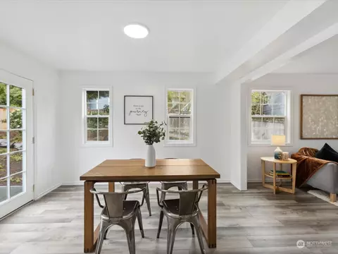 Dining - 22626 8th Dr SE, Bothell, WA 98021 photo 2 of 2