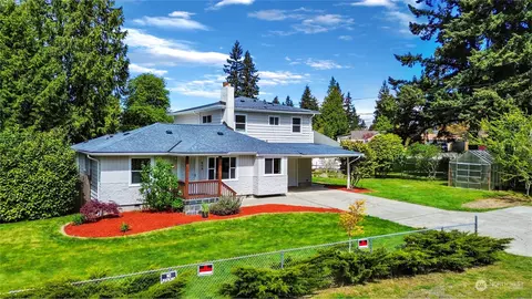 409 S Cabot Rd, Everett, WA 98203