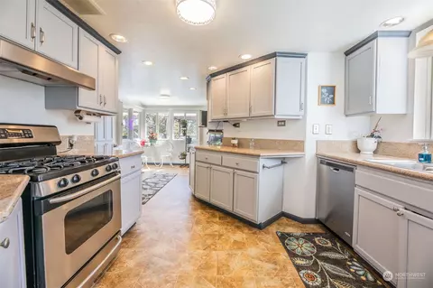 3831 Friday Ave, Everett, WA 98201 photo 8