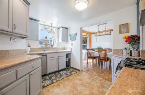 3831 Friday Ave, Everett, WA 98201 photo 10