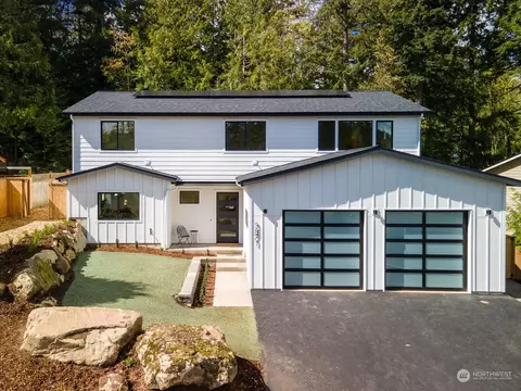 3871 Magrath Rd, Bellingham, WA 98226