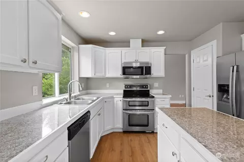 9927 29th Ave SE, Everett, WA 98208 photo 15