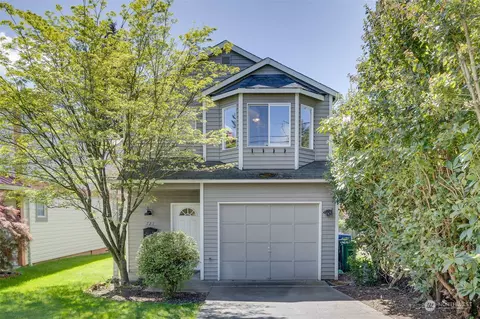 725 N 96th St, Seattle, WA 98103