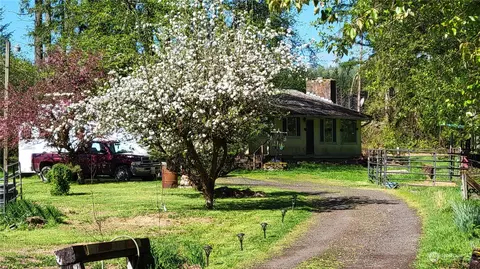 125 Hale Rd E, Winlock, WA 98596