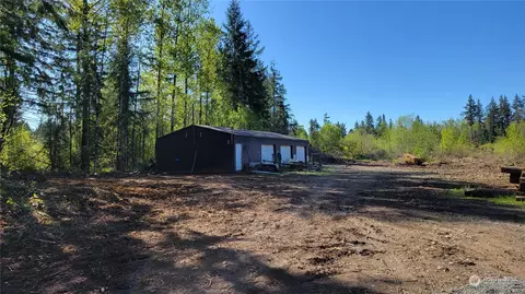 Exterior - 125 Hale Rd E, Winlock, WA 98596 photo 3 of 5