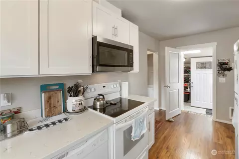 6964 E St, Tacoma, WA 98404 photo 10