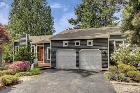 421 210 Ave NE, Sammamish, WA 98074