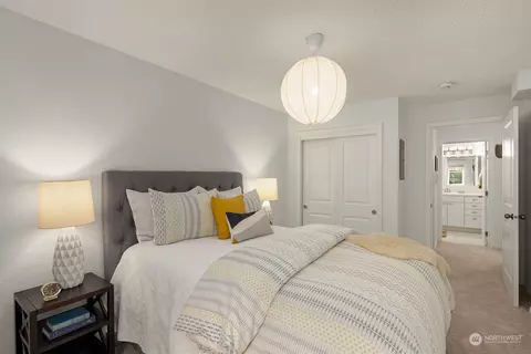 1108 NW Market St #10, Seattle, WA 98107
