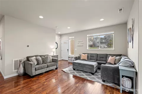 4017 201st St E, Spanaway, WA 98387 photo 6
