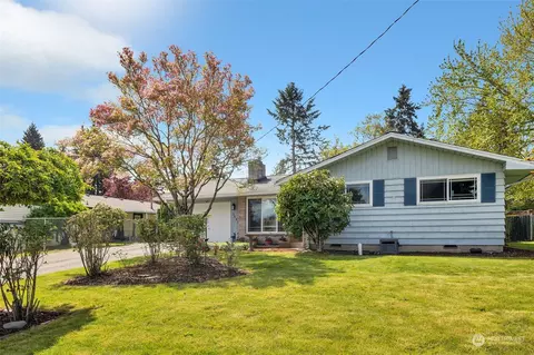 24917 38th Ave S, Kent, WA 98032