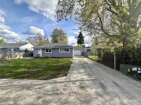 1302 117th St S, Tacoma, WA 98444