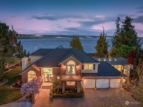 1360 Pilchuck Hts, Fox Island, WA 98333