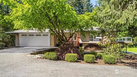 18803 194th Ave NE, Woodinville, WA 98077