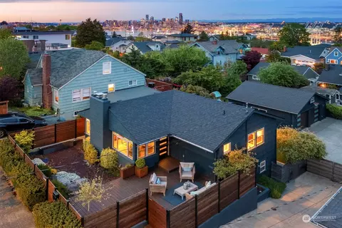 3440 37th Ave SW, Seattle, WA 98126