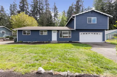 3021 Greenwood Ct S, Puyallup, WA 98374
