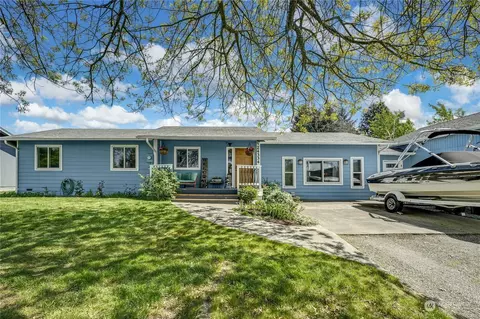 24334 21st Ave S, Des Moines, WA 98198