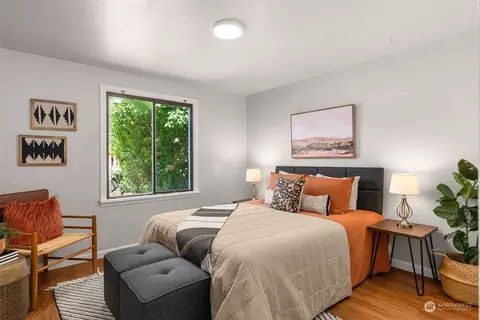 8802 Interlake Ave N, Seattle, WA 98103 photo 10
