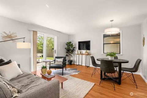 8802 Interlake Ave N, Seattle, WA 98103 photo 18