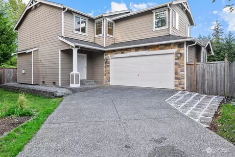 1209 149th St SW, Lynnwood, WA 98087