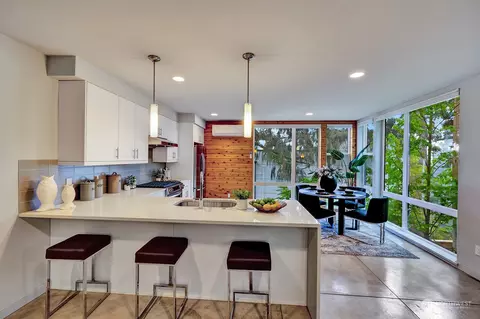 Kitchen - 208 26th Ave E #A, Seattle, WA 98112 photo 1 of 2