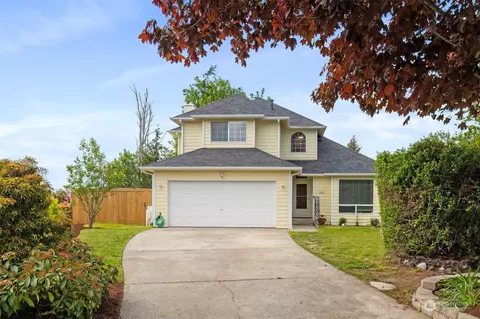 2161 SE Tiburon Ct, Port Orchard, WA 98366