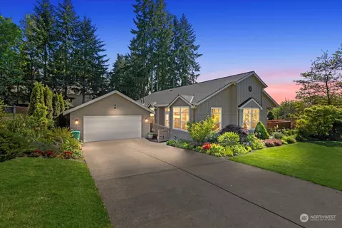 6608 230th St SW, Mountlake Terrace, WA 98043