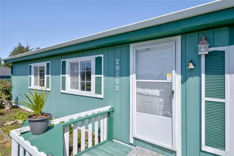 29502 K St, Ocean Park, WA 98640