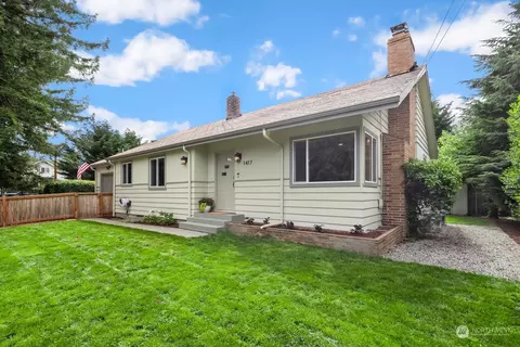 1417 N 40th St, Renton, WA 98056