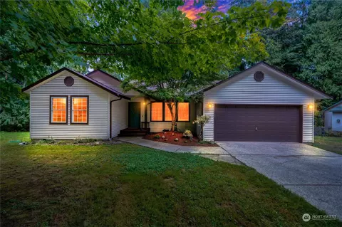 13611 Jordan Trails Rd, Arlington, WA 98223