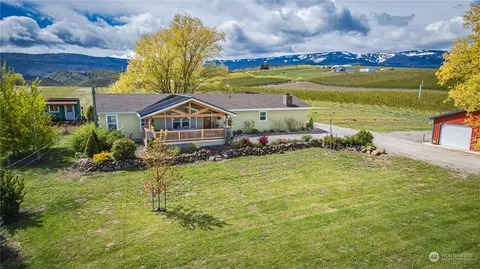 95 Steinbach Rd, Wenatchee, WA 98801