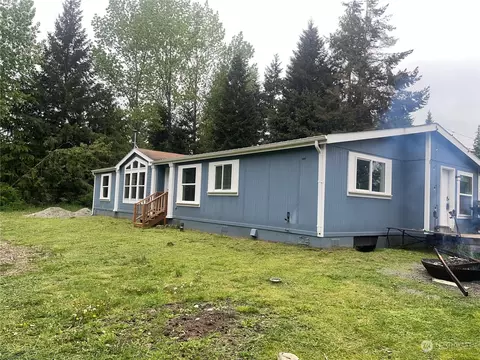 21606 185th St E, Orting, WA 98360