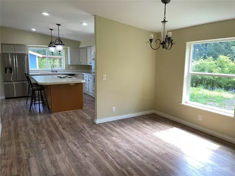 21606 185th St E, Orting, WA 98360 photo 6