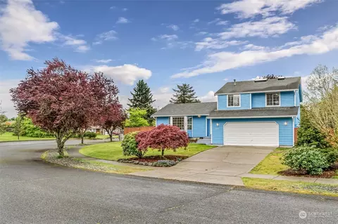 3725 Golden Eagle Loop SE, Olympia, WA 98513